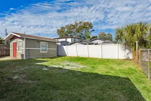 3923 W Broad St, Tampa, FL 33614 - Photo 23