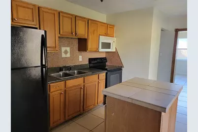 1421 Prescott Street S, Saint Petersburg, FL 33712 - Photo 7