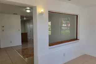 1421 Prescott St S, Saint Petersburg, FL 33712 - Photo 3