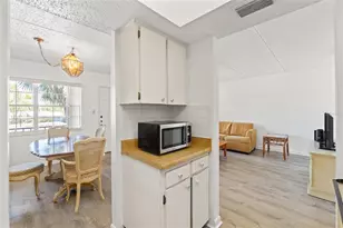 11700 Park Blvd, Seminole, FL 33772 - Photo 7