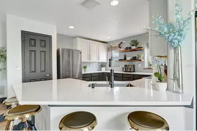 4855 Tuscan Loon Drive, Tampa, FL 33619 - Photo 7