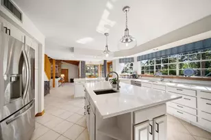 14940 Cathy Ln, Largo, FL 33774 - Photo 19