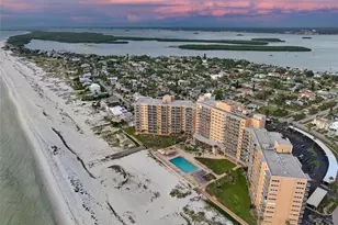 880 Mandalay Ave, Clearwater Beach, FL 33767 - Photo 59