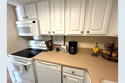 880 Mandalay Avenue #S806, Clearwater Beach, FL 33767 - Photo 27