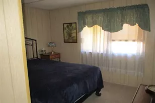 3718 Castle Dr, Zephyrhills, FL 33540 - Photo 17