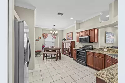 7637 Grasmere Drive, Land O Lakes, FL 34637 - Photo 11