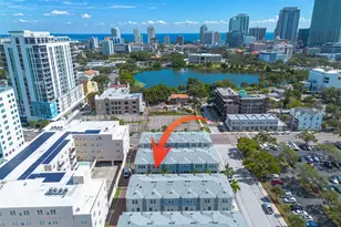 835 Burlington Ave N, Saint Petersburg, FL 33701 - Photo 1