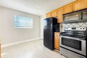 6295 3rd Ave S, Saint Petersburg, FL 33707 - Photo 25