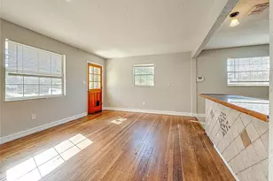 6295 3rd Ave S, Saint Petersburg, FL 33707 - Photo 17