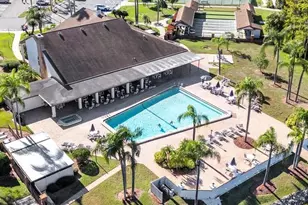 4961 Grist Mill Cir, New Port Richey, FL 34655 - Photo 17