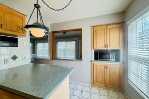 4961 Grist Mill Cir, New Port Richey, FL 34655 - Photo 11