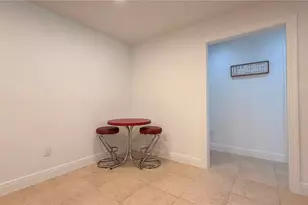 1667 North Dakota Ave NE, Saint Petersburg, FL 33703 - Photo 11