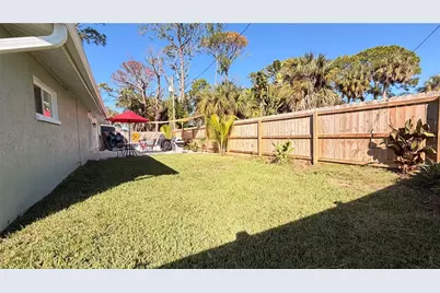 1667 N Dakota Avenue NE, Saint Petersburg, FL 33703 - Photo 29
