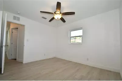 547 Trade Winds Drive, Dunedin, FL 34698 - Photo 15
