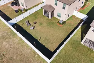 36412 Garden Wall Wy, Zephyrhills, FL 33541 - Photo 19