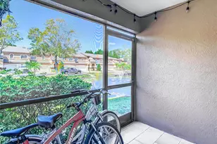 14623 Par Club Circle, Tampa, FL 33618 - Photo 15