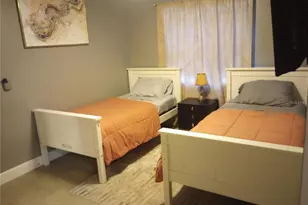 9811 Sir Frederick St, Tampa, FL 33637 - Photo 21