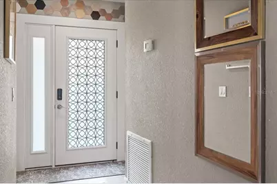 9811 Sir Frederick Street, Tampa, FL 33637 - Photo 5