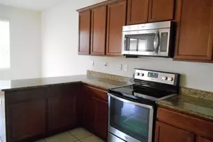 9308 Sapphireberry Ln, Riverview, FL 33578 - Photo 3