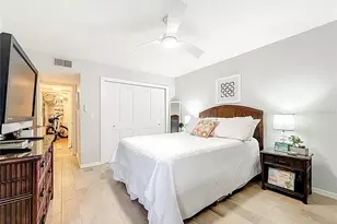 10200 Regal Dr, Largo, FL 33774 - Photo 47