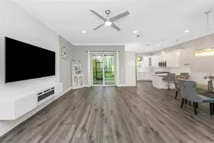 754 Grand Cypress Ln, Tarpon Springs, FL 34689 - Photo 7