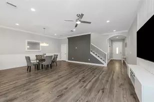 754 Grand Cypress Ln, Tarpon Springs, FL 34689 - Photo 9