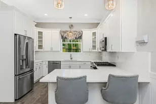 754 Grand Cypress Ln, Tarpon Springs, FL 34689 - Photo 13