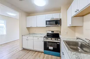 2017 Hemlock St, Tampa, FL 33605 - Photo 9