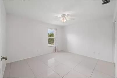 9446 Leatherwood Avenue, Tampa, FL 33647 - Photo 29