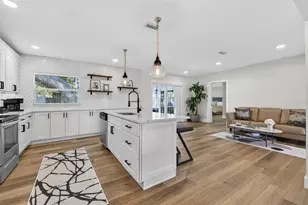 1736 Golf View Dr, Belleair, FL 33756 - Photo 9