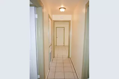 1700 49th Street N, Saint Petersburg, FL 33710 - Photo 23