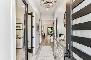 3704 S Lynwood, Tampa, FL 33611 - Photo 9