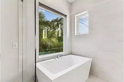 3704 S Lynwood, Tampa, FL 33611 - Photo 31