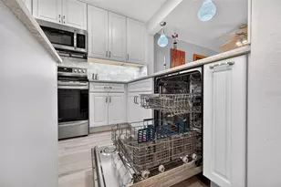 90 S Highland Ave, Tarpon Springs, FL 34689 - Photo 35