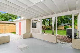 1909 Glen Echo Ln, Clearwater, FL 33760 - Photo 13