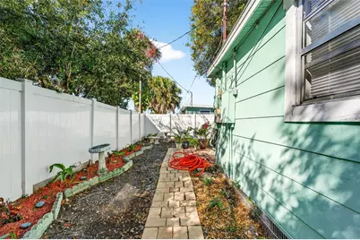 4496 Star Street N, Saint Petersburg, FL 33709 - Photo 19