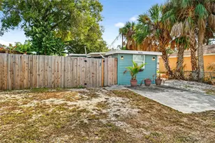4496 Star St N, Saint Petersburg, FL 33709 - Photo 29