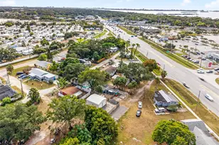 4496 Star St N, Saint Petersburg, FL 33709 - Photo 59
