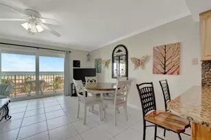 11360 Gulf Blvd, Treasure Island, FL 33706 - Photo 23