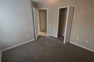 30548 Lanesborough Cir, Wesley Chapel, FL 33543 - Photo 9