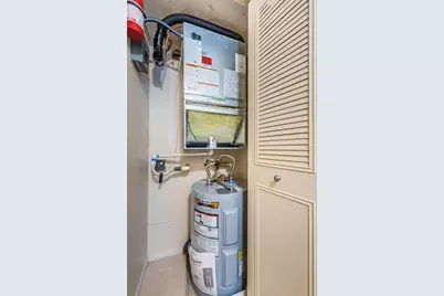 4880 Locust Street NE #227, Saint Petersburg, FL 33703 - Photo 23