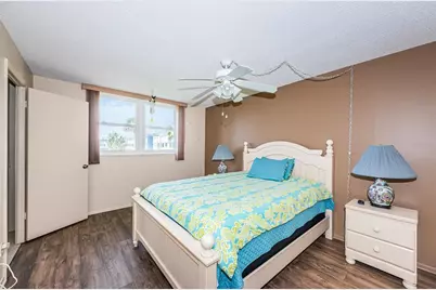 4880 Locust Street NE #227, Saint Petersburg, FL 33703 - Photo 17