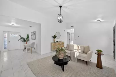 9501 Drakemill Court, Tampa, FL 33615 - Photo 9