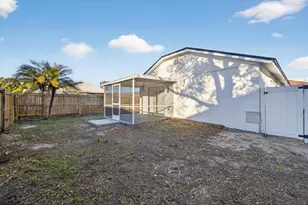 9501 Drakemill Ct, Tampa, FL 33615 - Photo 29