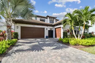 4054 Rocky Shores Dr, Tampa, FL 33634 - Photo 57