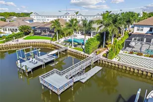 4054 Rocky Shores Dr, Tampa, FL 33634 - Photo 67