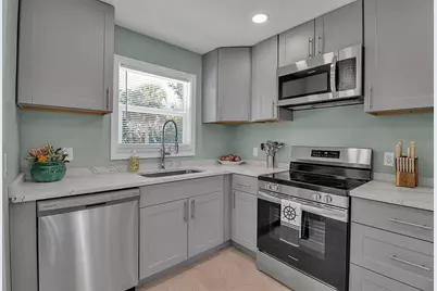 713 Saint Judes Drive S #2, Longboat Key, FL 34228 - Photo 5