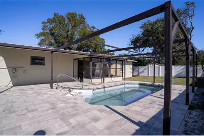 1132 76th Avenue N, Saint Petersburg, FL 33702 - Photo 25