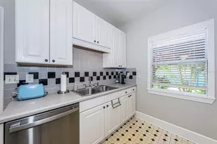 833 1st St NE, Saint Petersburg, FL 33701 - Photo 11