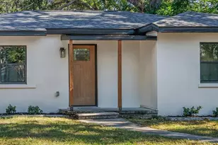 315 31st St W, Bradenton, FL 34205 - Photo 5